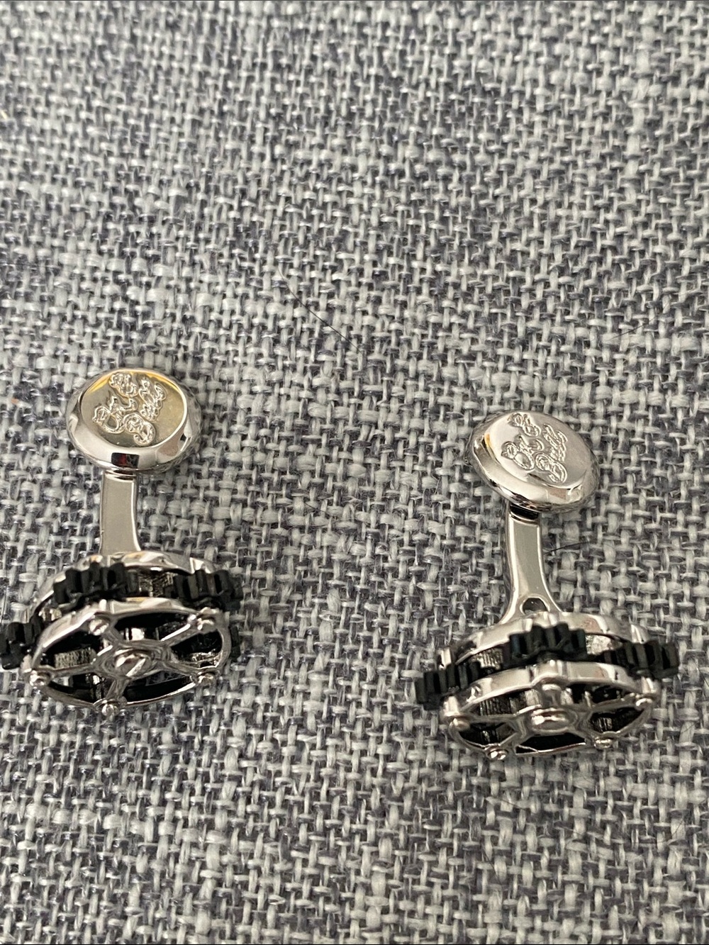 Silver and Black Round Emblem Cufflinks — Men's Formal Accessory